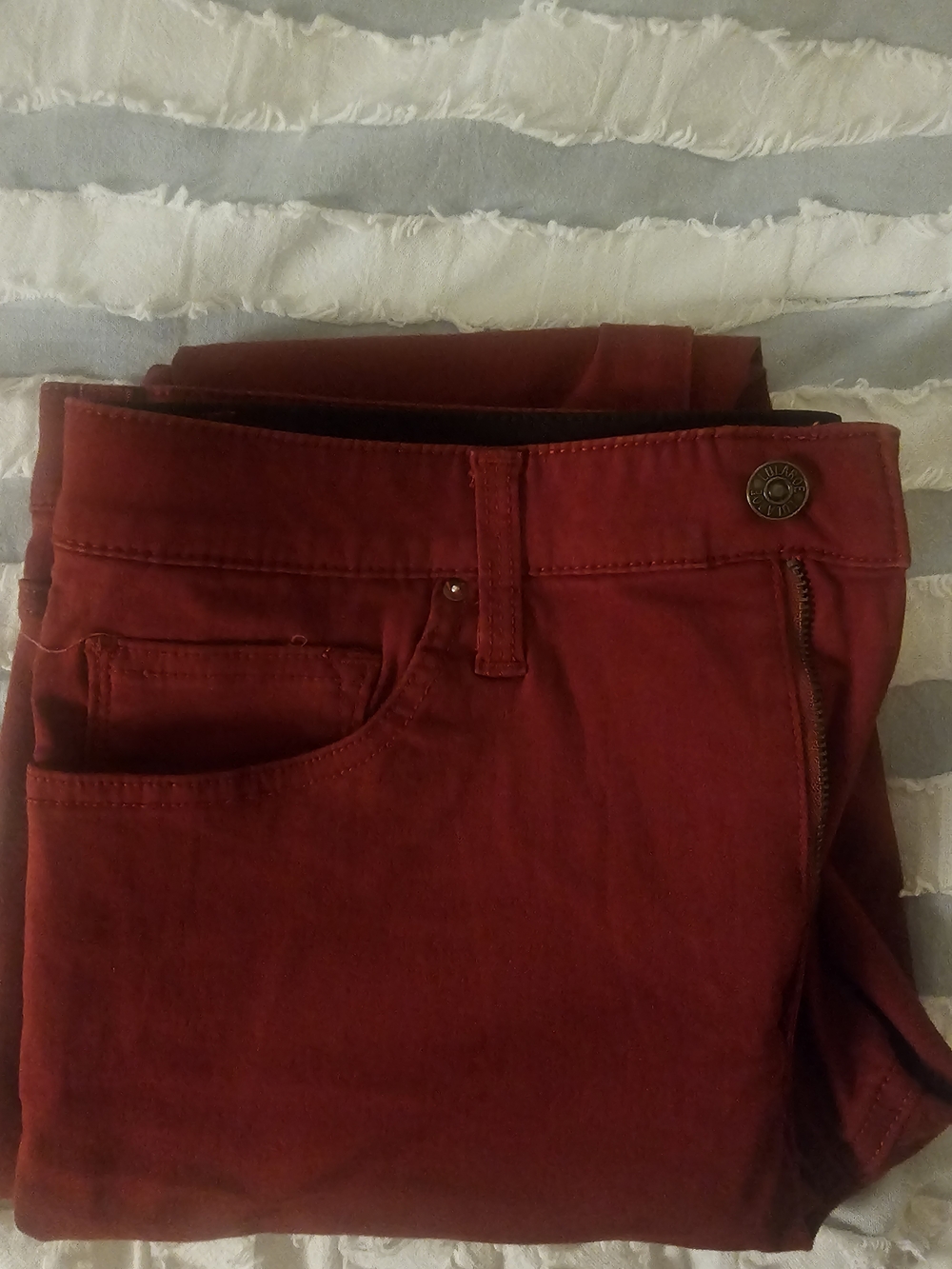 LuLaRoe Skinny Jeans in Color Deep Wine Size 34/ 16us